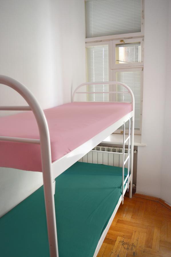 Hostel Golden Gates Kiev Exterior foto